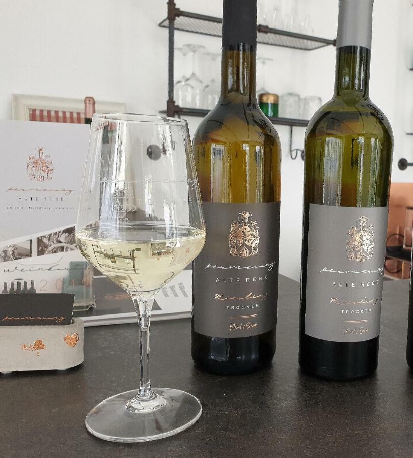 Zur Alten Rebe Ferienhaus Und Weingut Konz Exteriör bild
